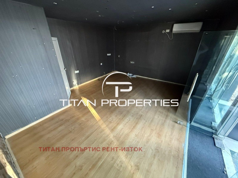 Под наем МАГАЗИН, град Бургас, Център • 1200 лв. / 613.55 € • 31970243 1