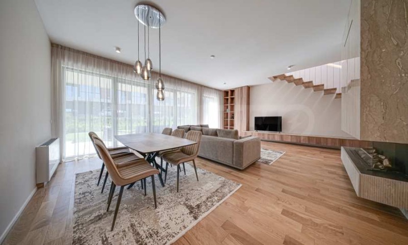 Издаје се  Кућа Софија , Симеоново , 274 м2 | 88143855 - слика [6]