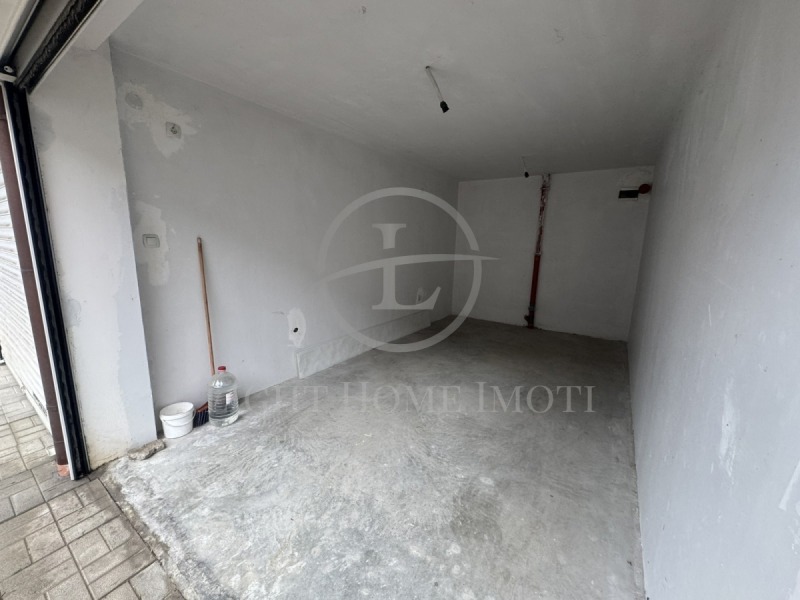 Do wynajęcia  Garaż Plowdiw , Kjuczuk Pariż , 24 mkw | 92364629 - obraz [4]