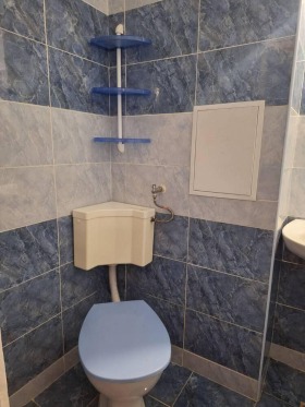 1 chambre Vazrajdane, Bourgas 5