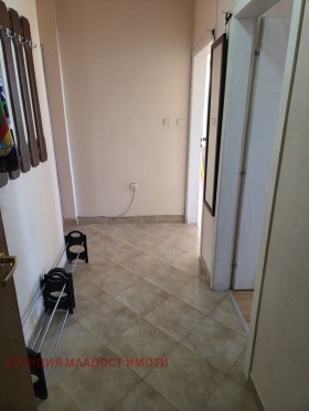 ���� ��� ���� 3-����� | Imot.bg � ����� ������ 3