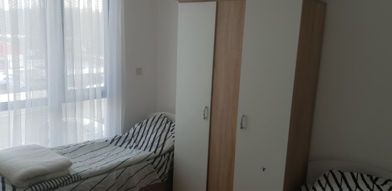 De inchiriat  2 dormitoare Sofia , Liulin 10 , 77 mp | 44642688 - imagine [4]