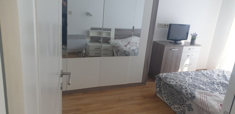 De inchiriat  2 dormitoare Sofia , Liulin 10 , 77 mp | 44642688 - imagine [5]