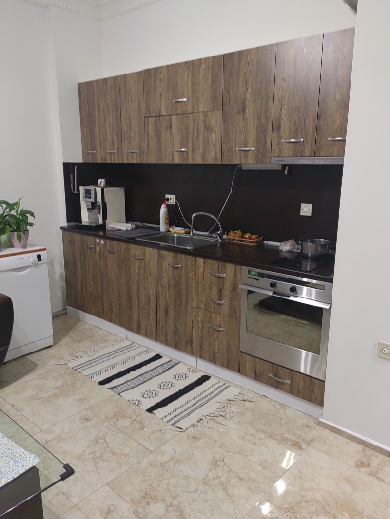 För uthyrning  2 sovrum Sofia , Ljulin 10 , 77 kvm | 44642688 - bild [11]