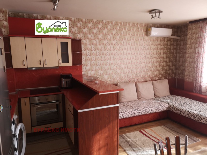 Дава под наем 2-СТАЕН, гр. Варна, Конфуто, снимка 2 - Апартаменти - 52733436