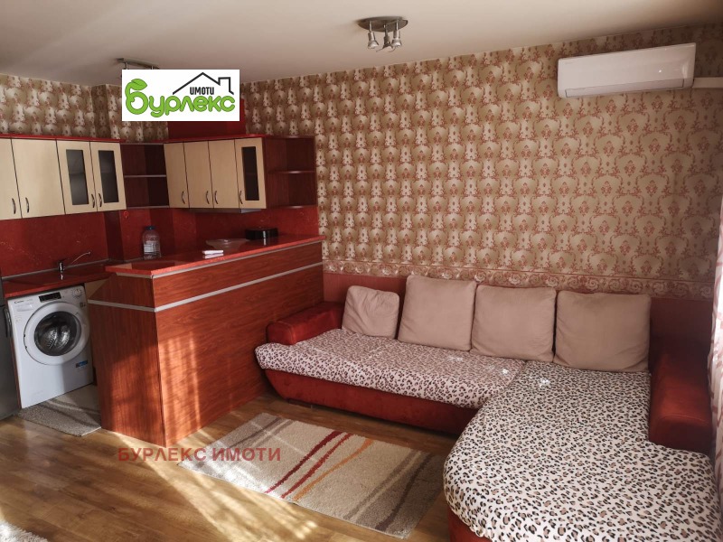 Дава под наем 2-СТАЕН, гр. Варна, Конфуто, снимка 3 - Апартаменти - 52733436