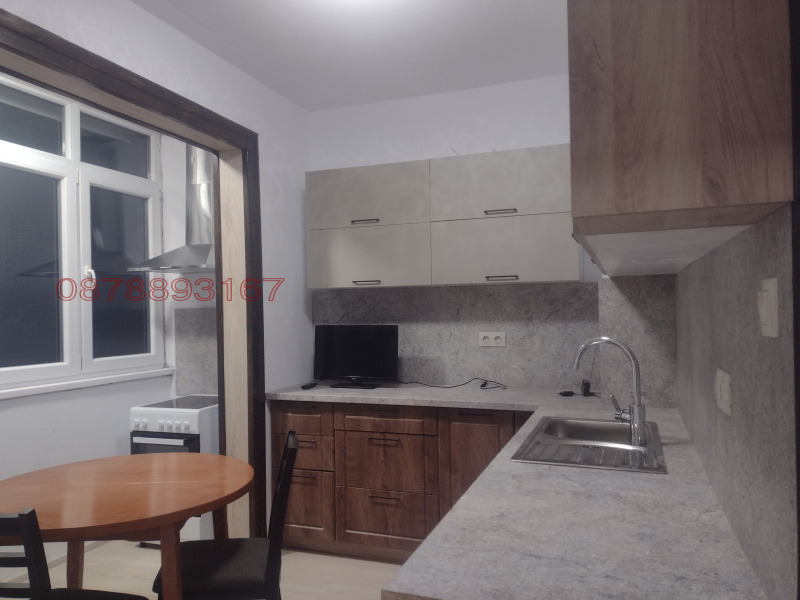 En renta  1 dormitorio Sofia , Borovo , 65 metros cuadrados | 38569424