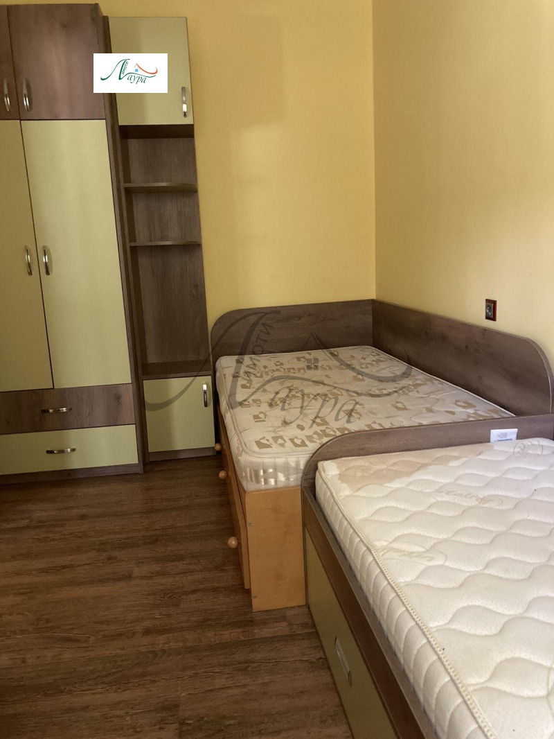 Дава под наем  Етаж от къща град Шумен , Болницата , 90 кв.м | 45338441 - изображение [8]