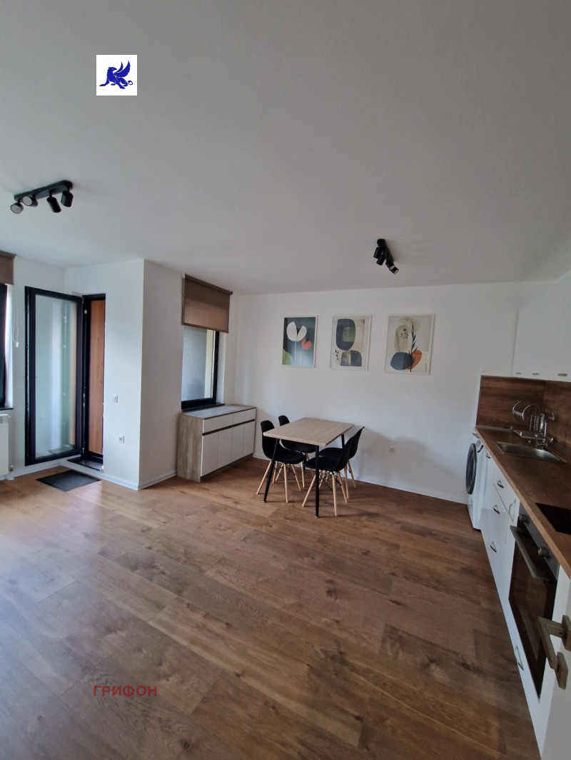 Zu vermieten  1 Schlafzimmer Sofia , Mladost 3 , 65 qm | 49183555 - Bild [3]