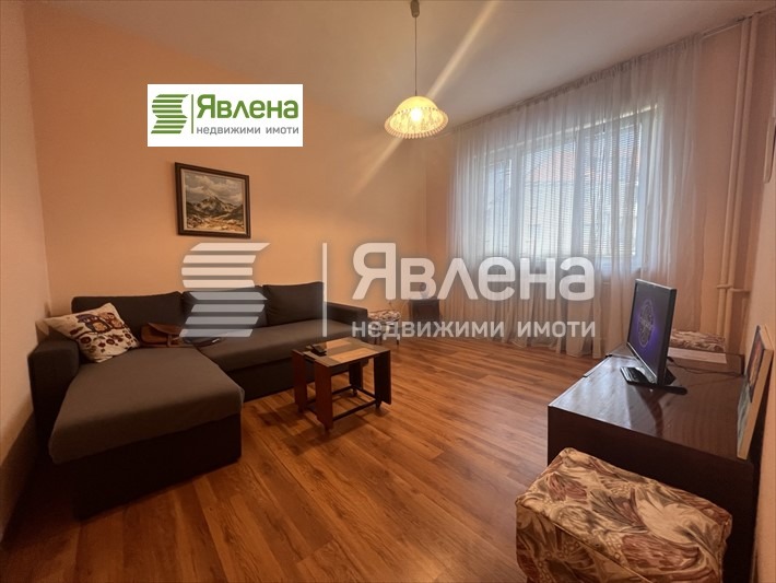 Da affittare  1 camera da letto Sofia , Tsentar , 72 mq | 30569120