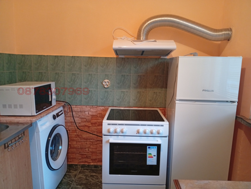 Zu vermieten  2 Schlafzimmer Sofia , Suhata reka , 70 qm | 12296398 - Bild [3]
