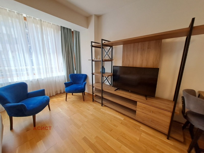 Дава под наем  3-стаен град София , Банишора , 103 кв.м | 81992828 - изображение [6]
