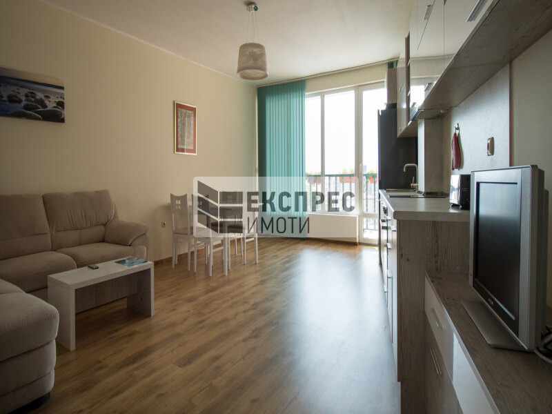 Дава под наем 2-СТАЕН, гр. Варна, м-т Ален мак, снимка 2 - Апартаменти - 53496940