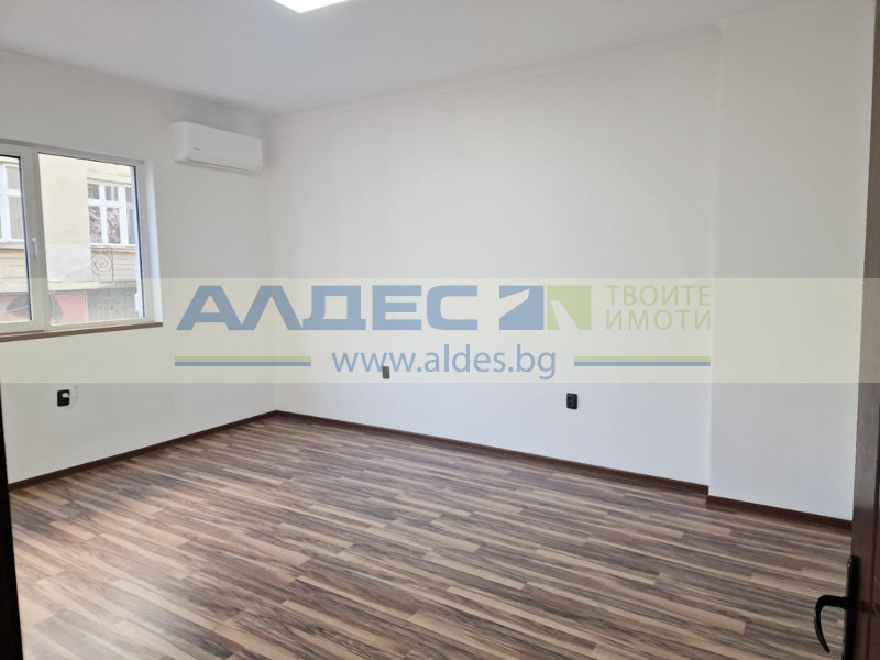 K pronájmu  2 ložnice Sofia , Centar , 100 m2 | 93661280 - obraz [3]