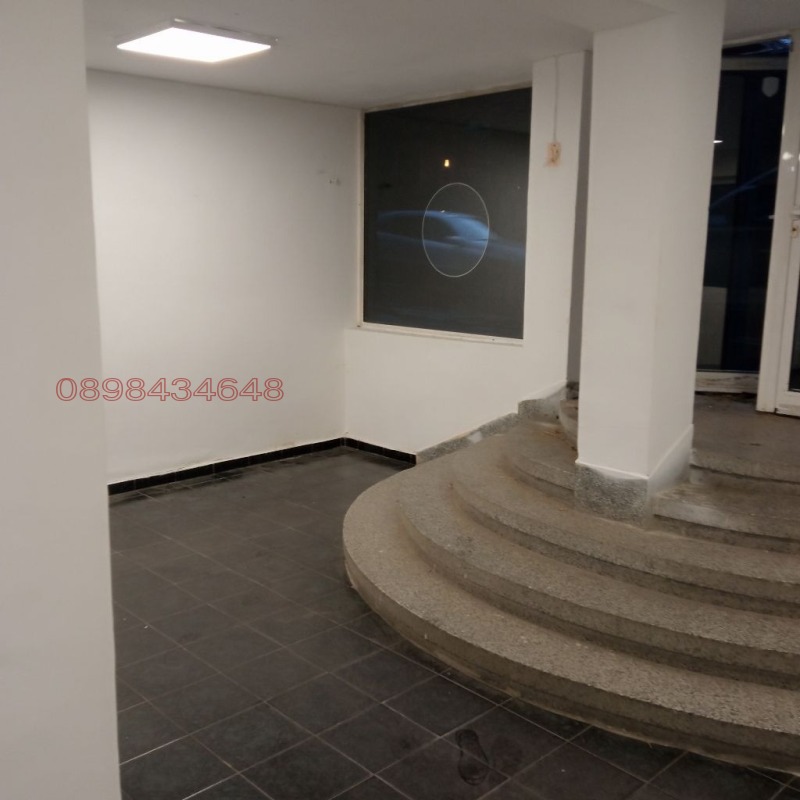 Дава под наем МАГАЗИН, гр. Кюстендил, Център, снимка 8 - Магазини - 52781953