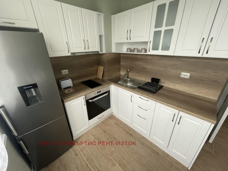 Te huur  1 slaapkamer Burgas , Lazur , 70 m² | 73448659 - afbeelding [2]