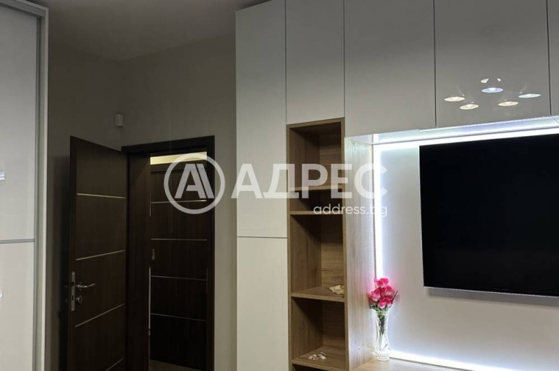 Kiadó  2 hálószobás Sofia , Centar , 85 négyzetméter | 84299091 - kép [4]