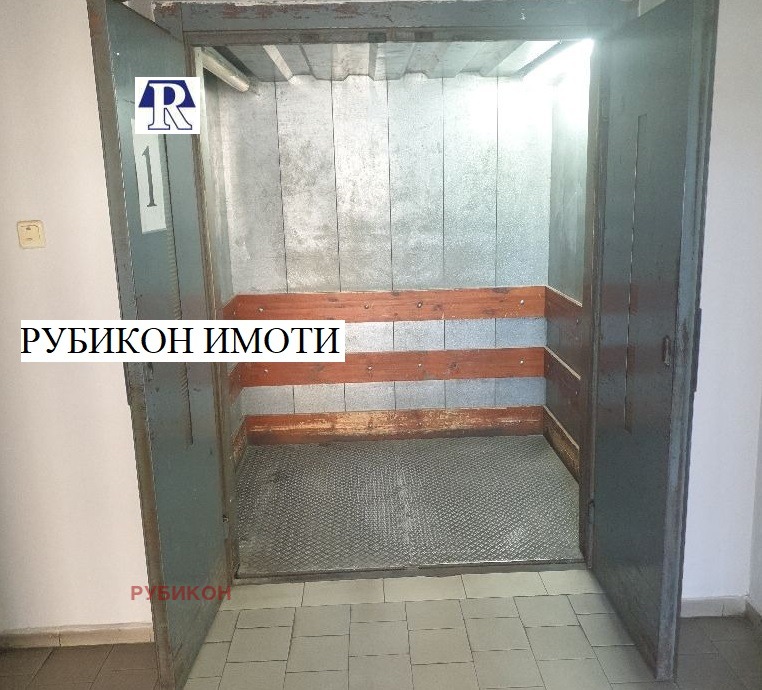 Da affittare  Magazzinaggio Plovdiv , Industrialna zona - Sever , 250 mq | 24586735 - Immagine [5]