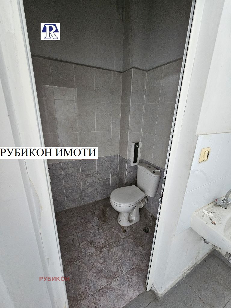 De inchiriat  Depozitare Plovdiv , Industrialna zona - Sever , 250 mp | 24586735 - imagine [6]