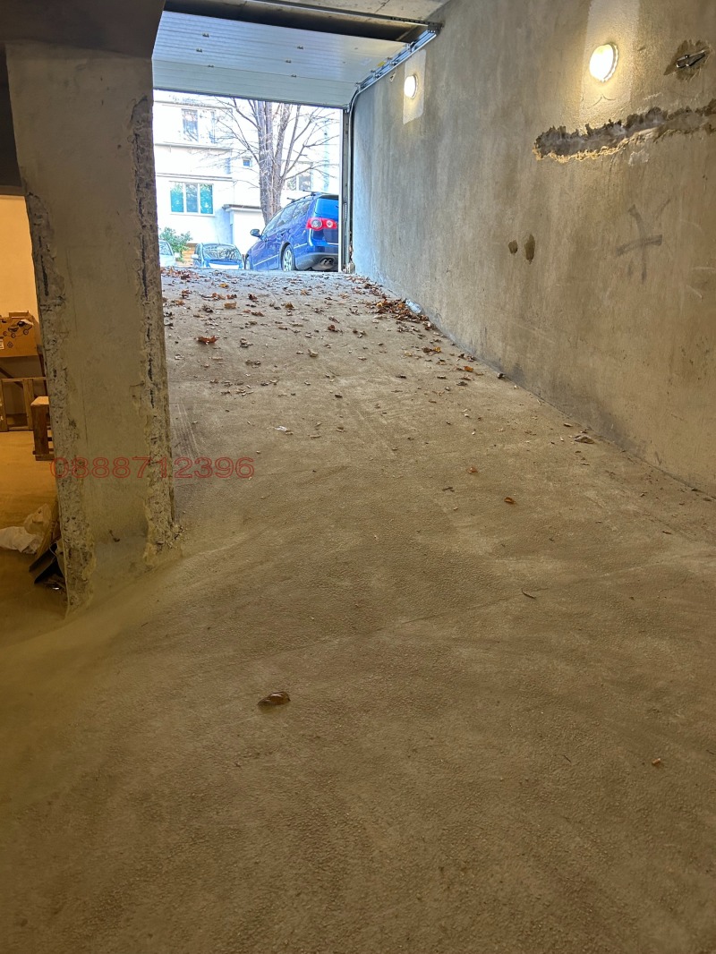 Дава под наем ГАРАЖ, ПАРКОМЯСТО, гр. Варна, Възраждане 2, снимка 2 - Гаражи и паркоместа - 52528699