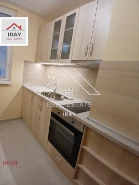3+ chambres Tsentar, Stara Zagora