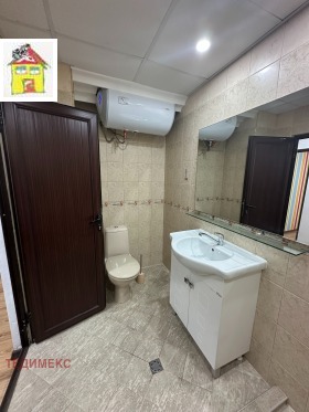 2 dormitorios Tsentar, Sofia 4