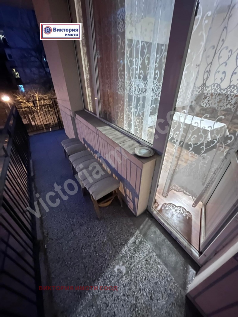 Дава под наем 2-СТАЕН, гр. Велико Търново, Колю Фичето, снимка 5 - Апартаменти - 52443672