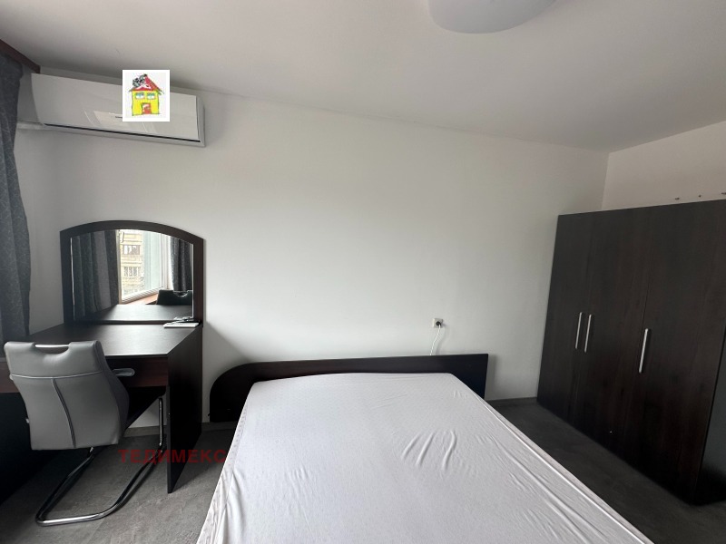 Vuokrattavana  2 makuuhuonetta Sofia , Tsentar , 80 neliömetriä | 66157714 - kuva [12]