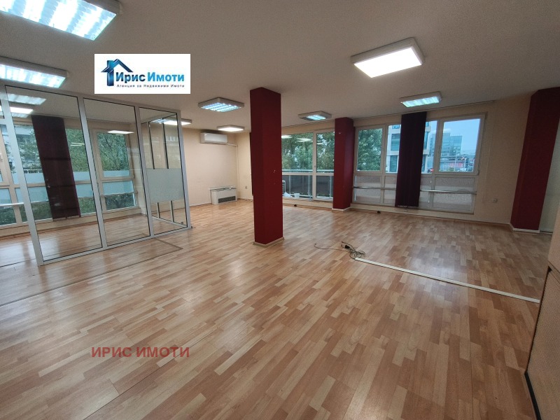 De inchiriat  Birou Sofia , Mladost 1 , 113 mp | 87789121