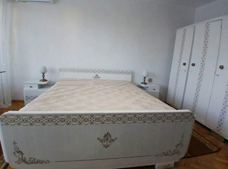 Zu vermieten  1 Schlafzimmer Sofia , Dianabad , 70 qm | 32926681 - Bild [6]