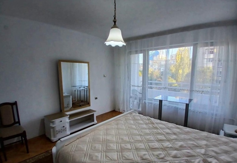 Zu vermieten  1 Schlafzimmer Sofia , Dianabad , 70 qm | 32926681 - Bild [7]