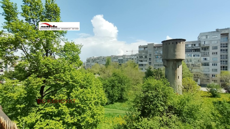 Дава под нем  2-стаен, град София, Люлин 5 •  390 EUR • ID 42978439 — holmes.bg - [1] 