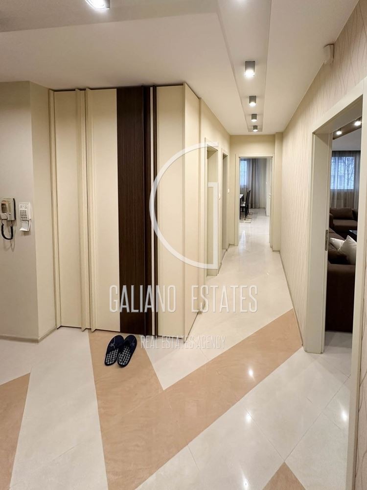 Издаје се  3 спаваће собе Софија , Борово , 145 м2 | 81376063 - слика [13]