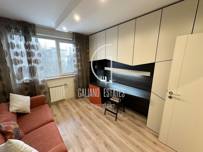 Издаје се  3 спаваће собе Софија , Борово , 145 м2 | 81376063 - слика [12]