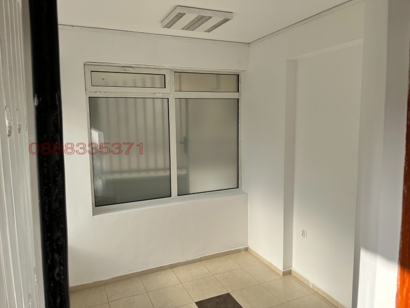 Kiadó  Hivatal Sofia , Reduta , 18 négyzetméter | 51587676 - kép [2]