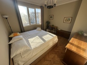 2-стаен град София, Лозенец 8