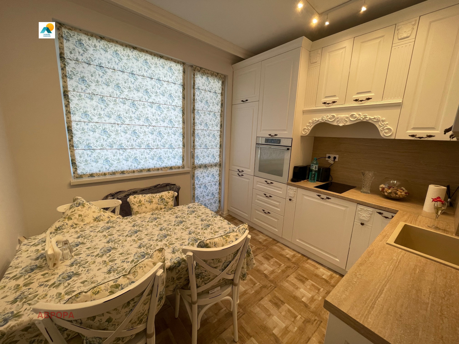 Дава под наем 2-СТАЕН, гр. София, Център, снимка 2 - Апартаменти - 54320294