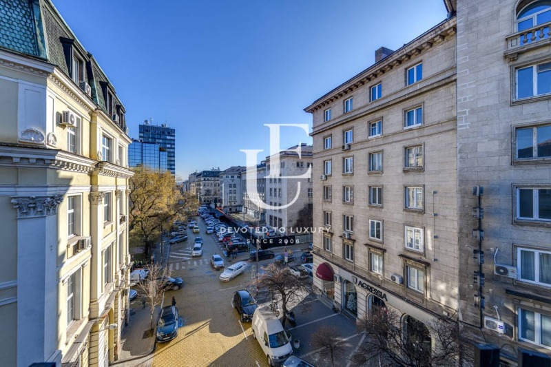 Под наем ОФИС, град София, Център • 1471 € / 2877.03 лв. • 27935142 1