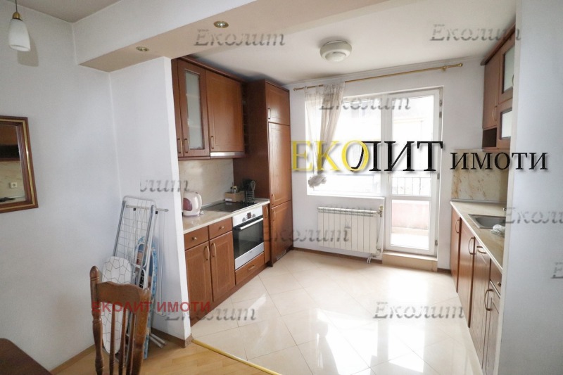 Издаје се  2 спаваће собе Софија , Центар , 102 м2 | 83479950 - слика [3]