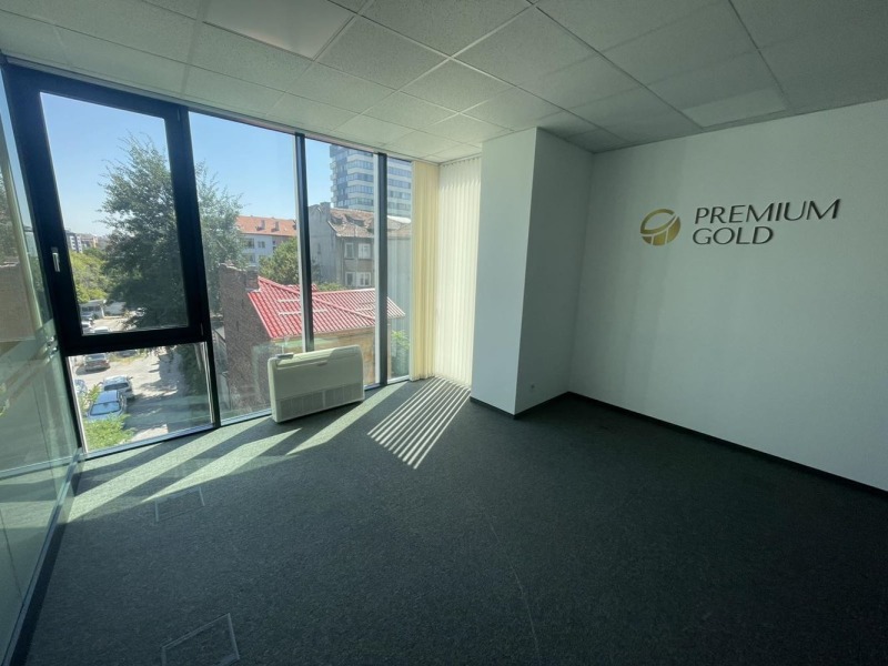 Para alugar  Escritório Sofia , Centar , 209 m² | 25860128 - imagem [8]
