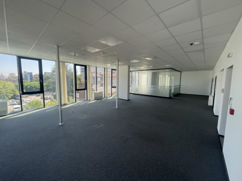 Para alugar  Escritório Sofia , Centar , 209 m² | 25860128 - imagem [2]