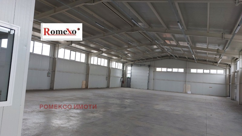 For Rent  Industrial building Plovdiv , Industrialna zona - Yug , 725 sq.m | 85554376 - image [2]