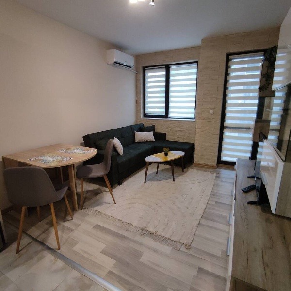 Da affittare  1 camera da letto Plovdiv , Hristo Smirnenski , 50 mq | 15473000