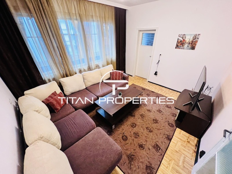 En renta  2 dormitorios Burgas , Vazrazhdane , 90 metros cuadrados | 34774062