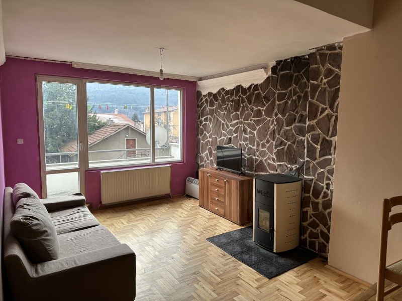 För uthyrning  3 sovrum Sofia , Knjajevo , 120 kvm | 34802962 - bild [2]