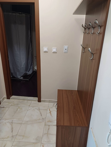 Издаје се  1 спаваћа соба Софија , Центар , 70 м2 | 30382108 - слика [5]