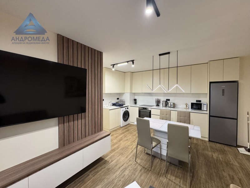 En renta  2 dormitorios Pleven , Shirok tsentar , 86 metros cuadrados | 92113244 - imagen [3]