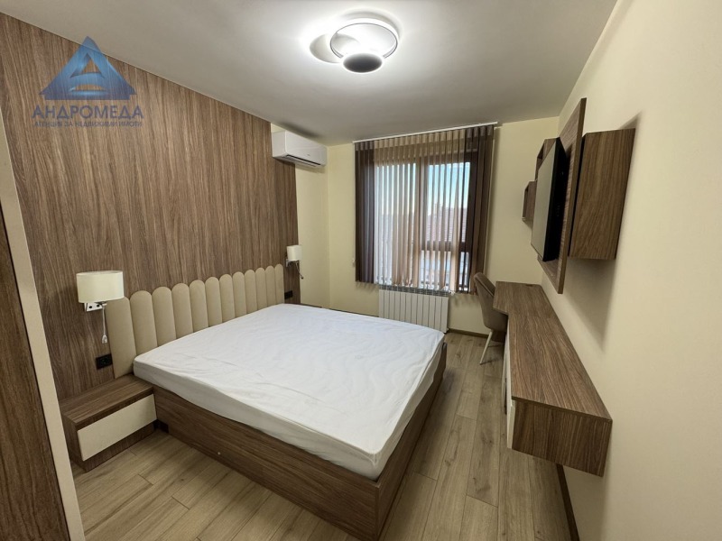 En renta  2 dormitorios Pleven , Shirok tsentar , 86 metros cuadrados | 92113244 - imagen [8]
