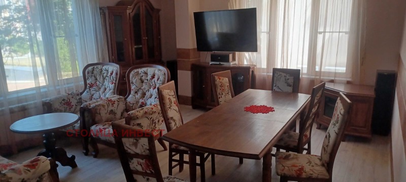 Дава под Наем 4-СТАЕН в град Русе, Център - 135 кв.м / 700 € » 1 369.08 лв., СТОЛИЦА ИНВЕСТ
