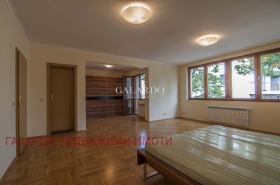 3+ camere da letto Geo Milev, Sofia 7